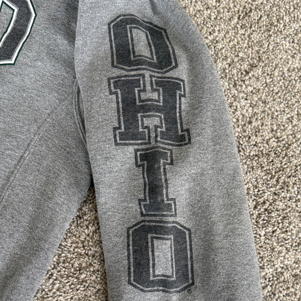 Russell Athletic Gray Ohio Bobcats Hoodie - Picture 5 of 5
